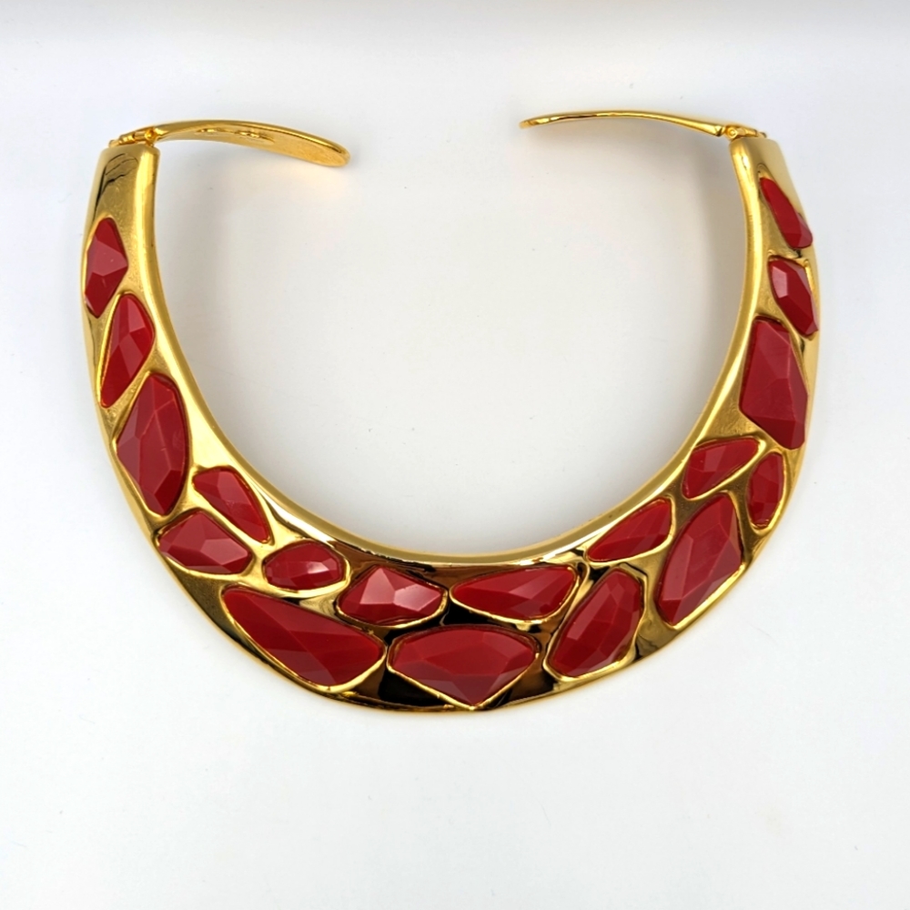Kenneth Jay Lane KJL gold tone hinged bib collar necklace & jet red stones USA